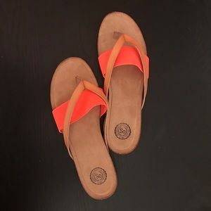 ✨NWT SO Authentic American Sandals Coral 8.5